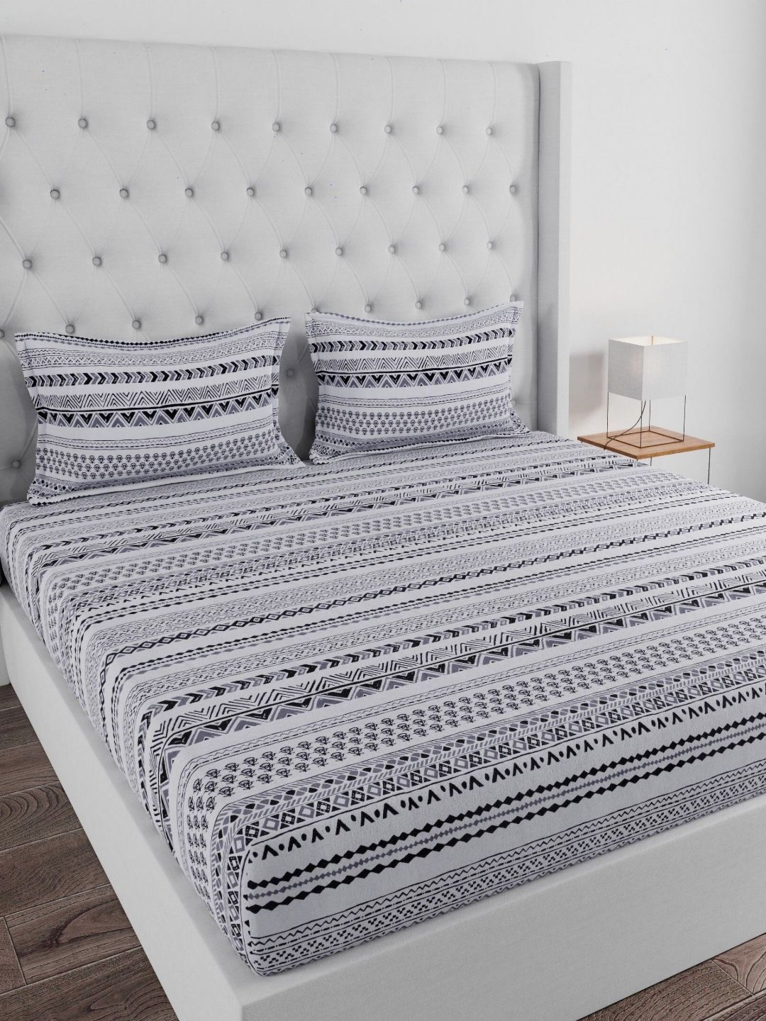 Huesland White Geometric Cotton 144 TC King Bedsheet with 2 Pillow Covers-108 x 110 inches