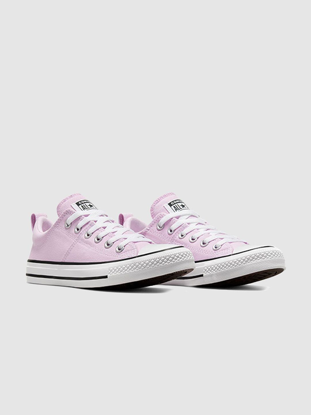 Converse Women Chuck Taylor All Star Madison Sneakers