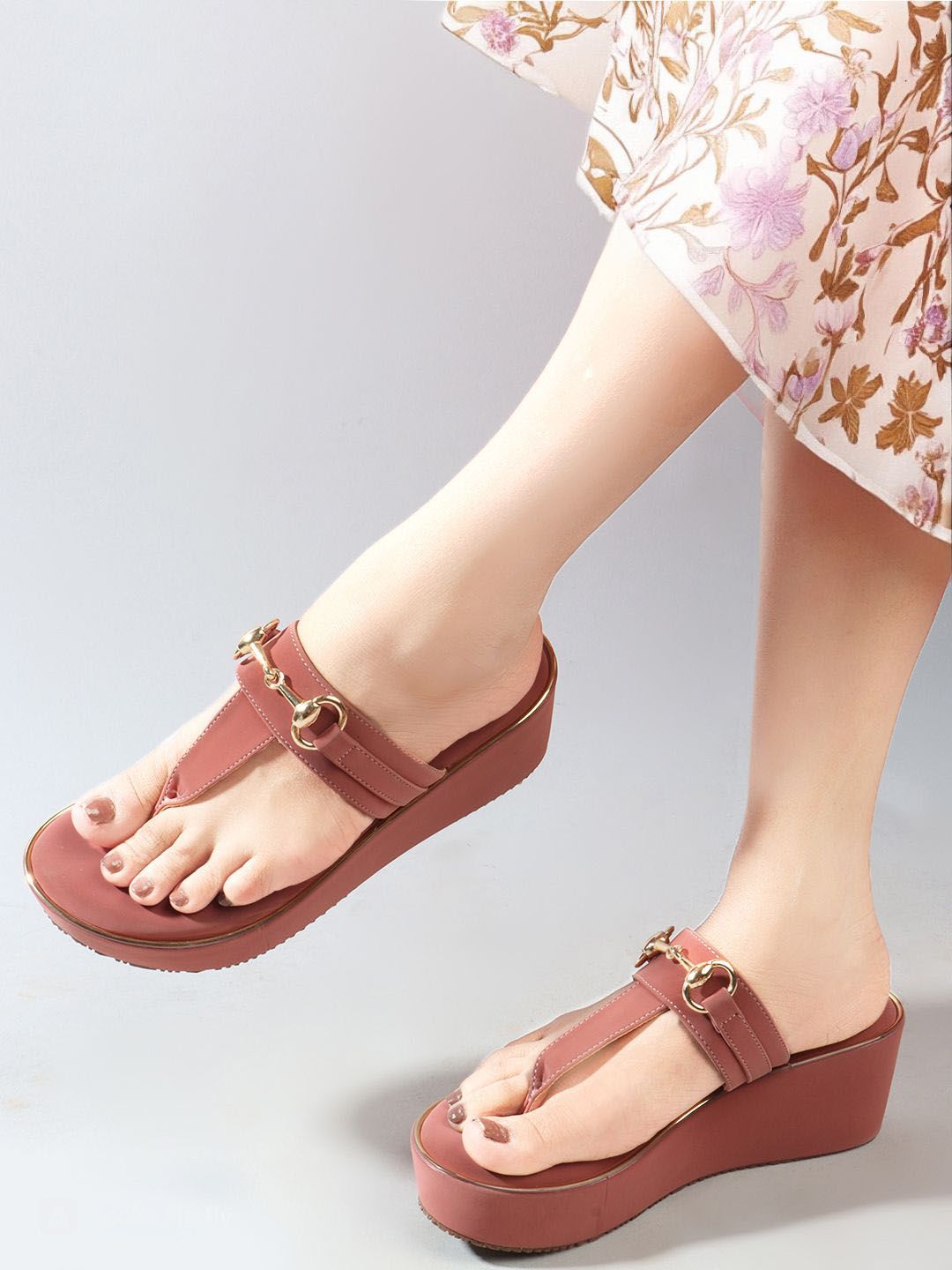 DressBerry Women PU Open Toe Wedge Sandals with Buckles