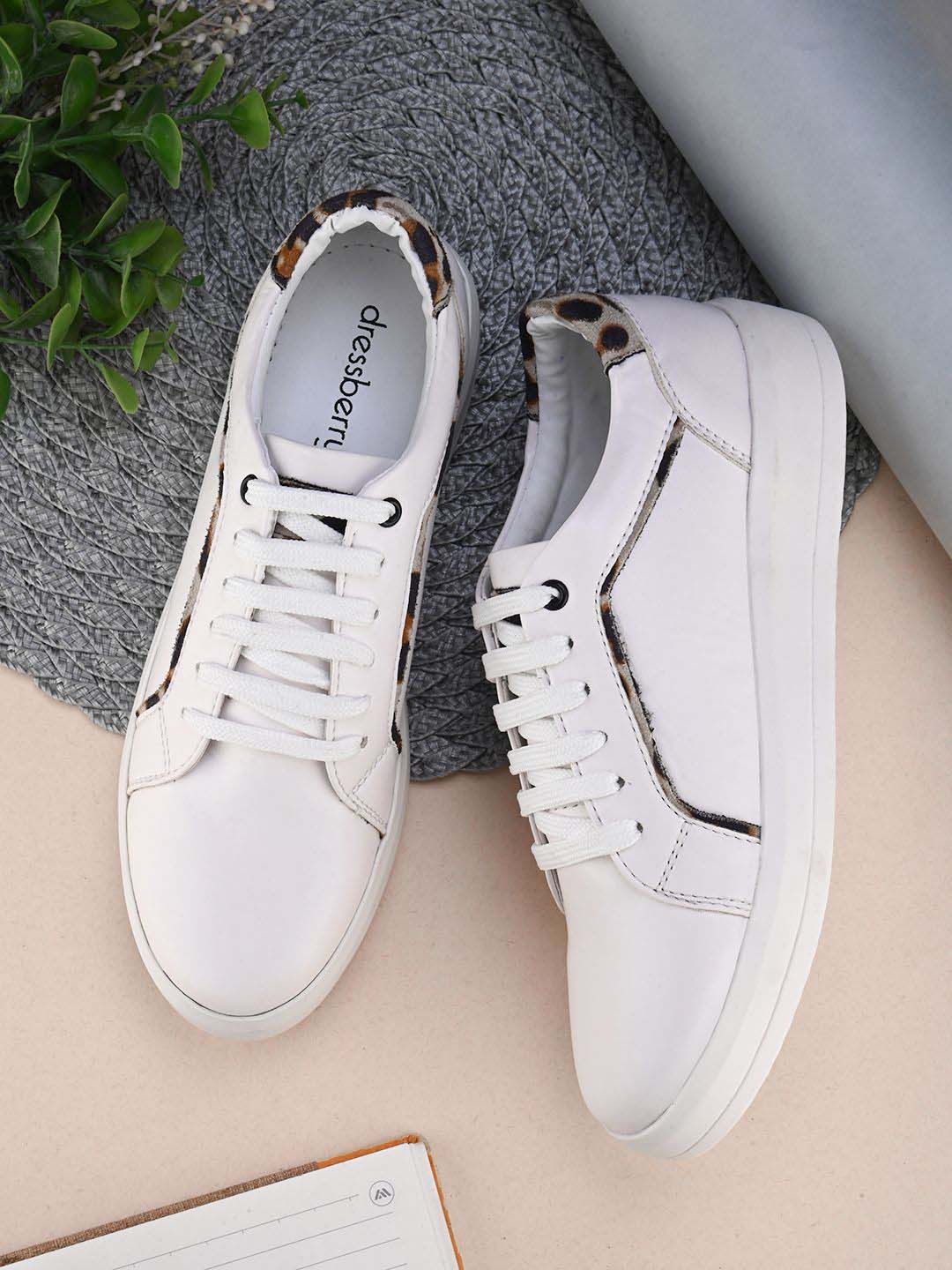 DressBerry Women Colourblocked Lace-Ups Sneakers