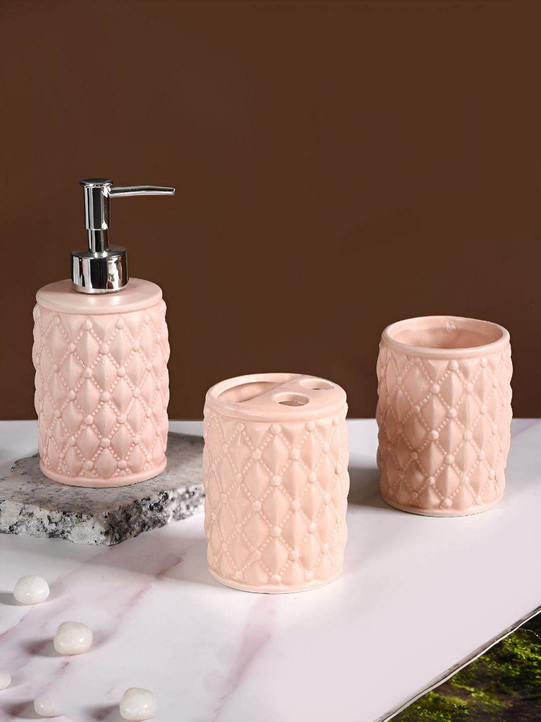 Nestasia Pink & Silver Toned 3 Pieces Textured Ceramic Bath Accessories Set