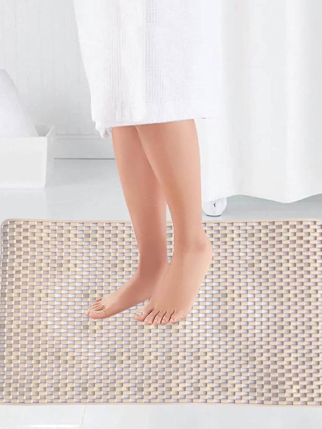 HomeCloud Beige & White Textured 110 GSM Bath Rug