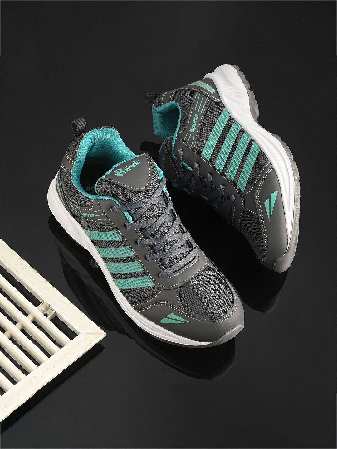 BIRDE Men Mesh Walking Non-Marking Shoes