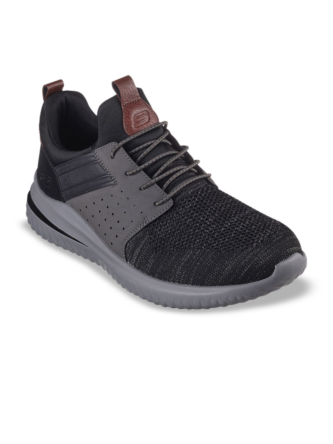 Skechers DELSON 3 Men Textured Sneakers