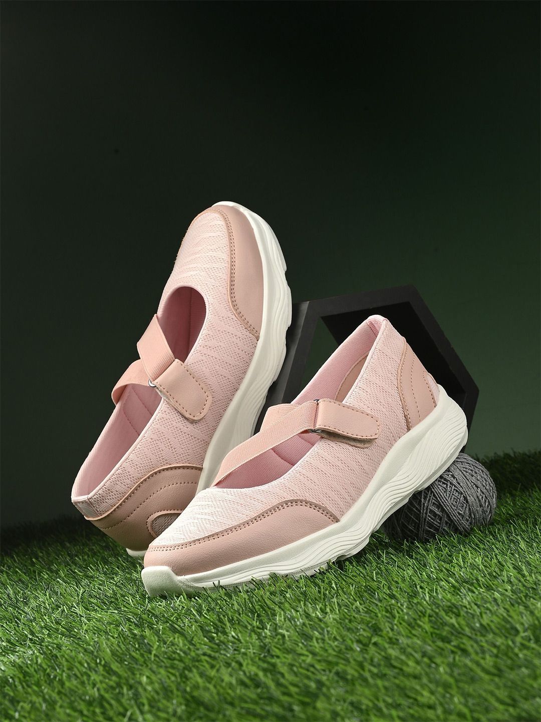 HRX by Hrithik Roshan Women Textile Walking Shoes Price in India