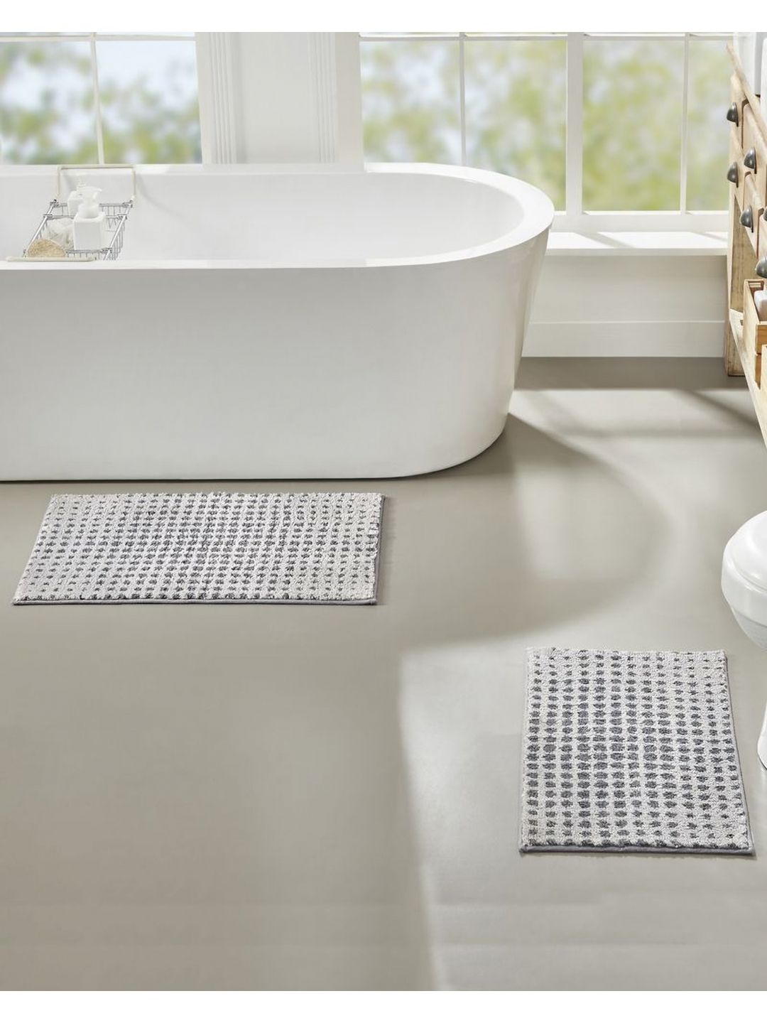 Pano Grey & White Dot Knitted 2000 GSM Microfibre Anti-Skid Bath Rugs