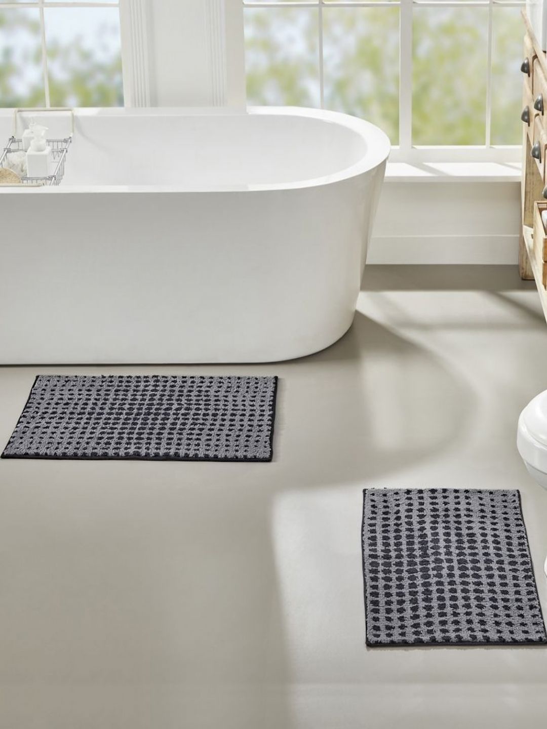 Pano Grey & Black Printed 2000 GSM Anti-Skid Bath Rugs