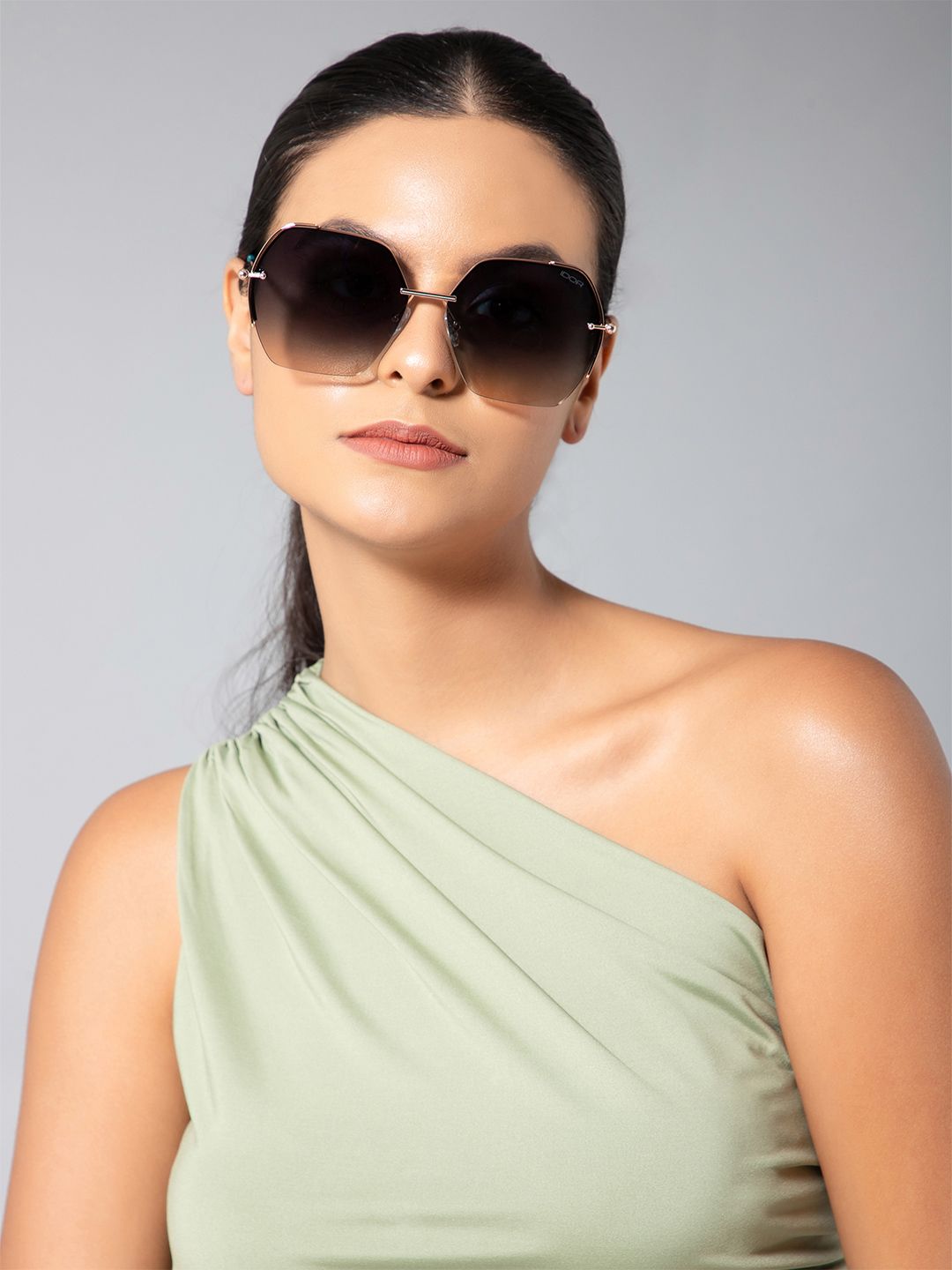 IDOR Women Oversized Sunglasses with UV Protected Lens