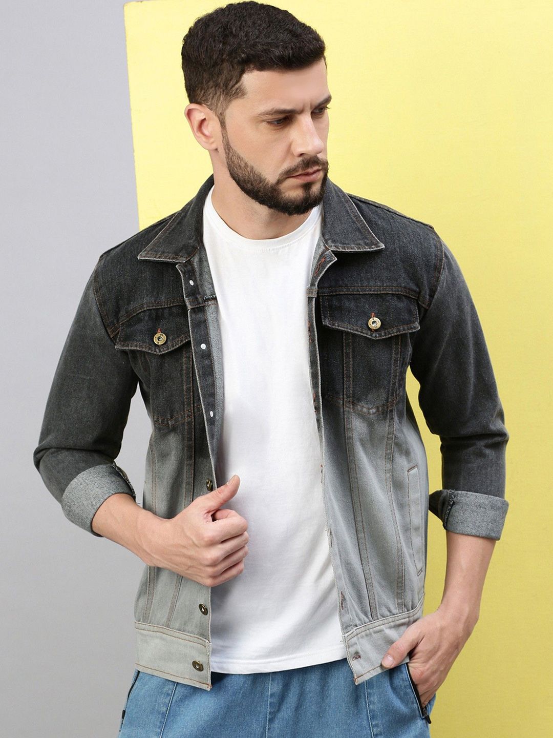 VOXATI Men Washed Crop Denim Jacket with Embroidered