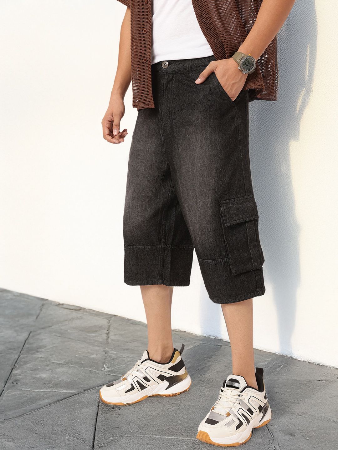 Kook N Keech Men Crinkled Effect Light Fade Cargo-Style Shorts deal from myntra
