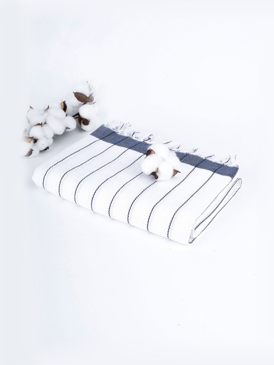 Thirsty Towel Thirsty Towel Cambric Pin-stripe Cotton 225GSM Hanging Loop Adult Thin Bath Towel-30x60In
