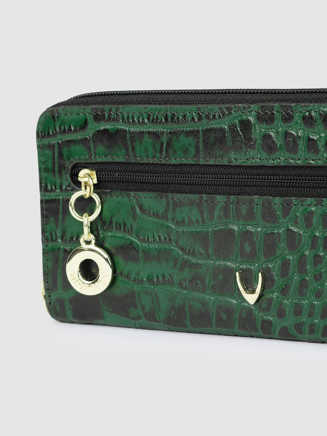 Buy Hidesign Women MOROCCO Croc Textured Leather Zip Around Wallet