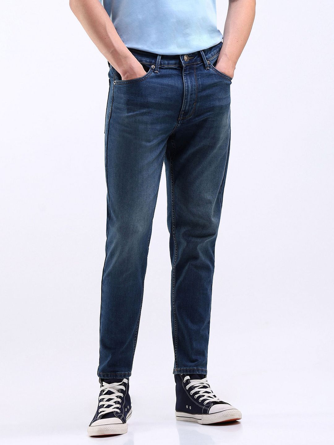 Flying Machine Men Tapered Fit Low Distress Light Fade Stretchable Jeans