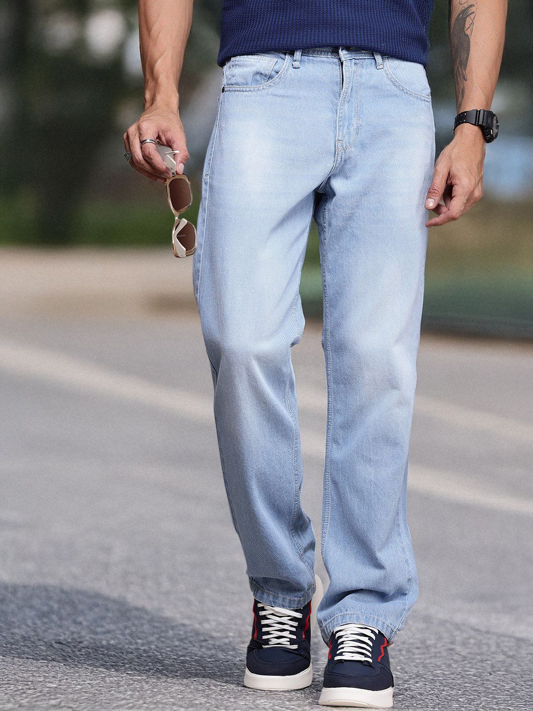 The Roadster Life Co. Men Straight Fit Light Fade Pure Cotton Jeans