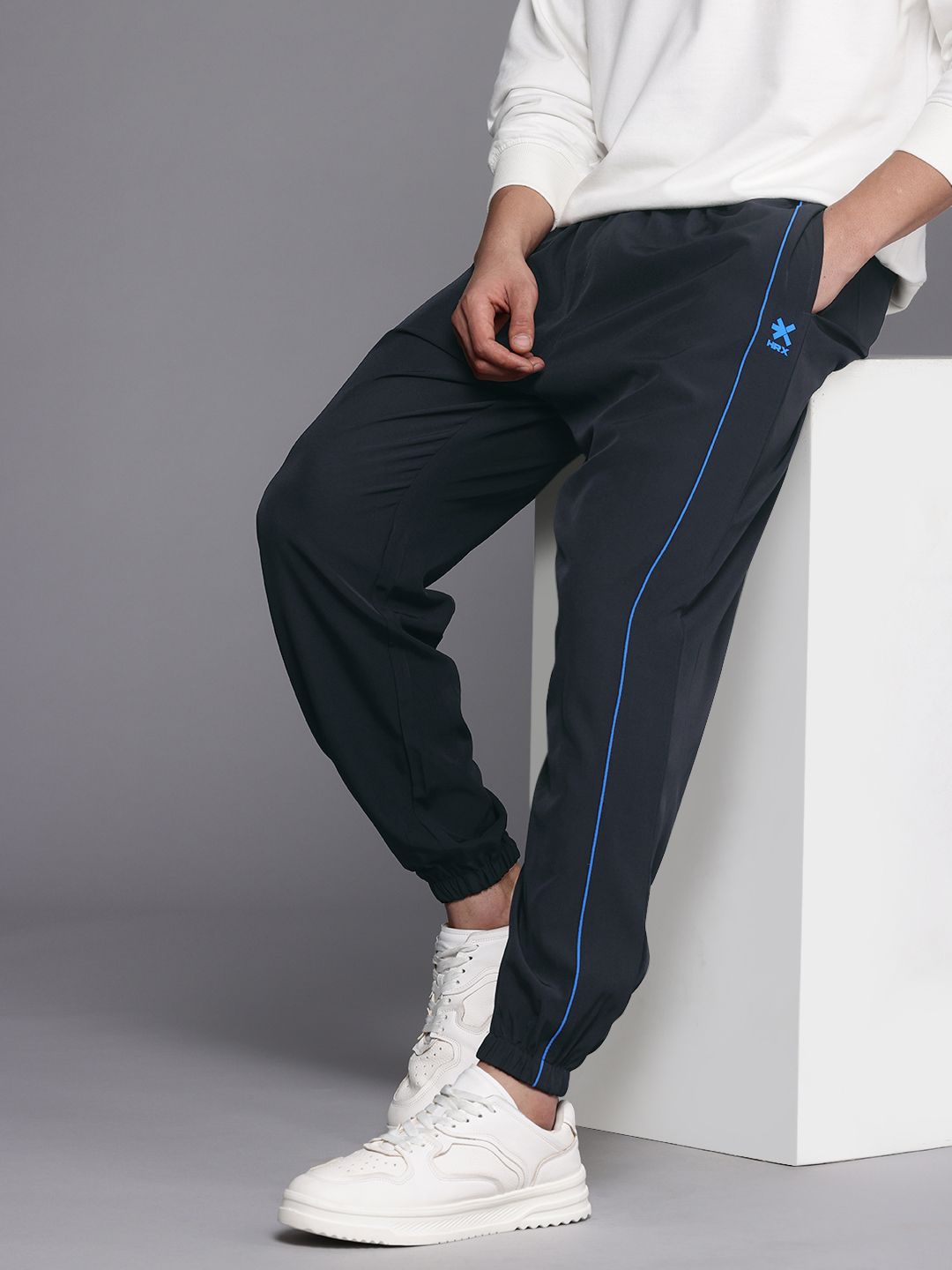 HRX by Hrithik Roshan Men HRXGT Rapid-Dry Lifestyle Joggers