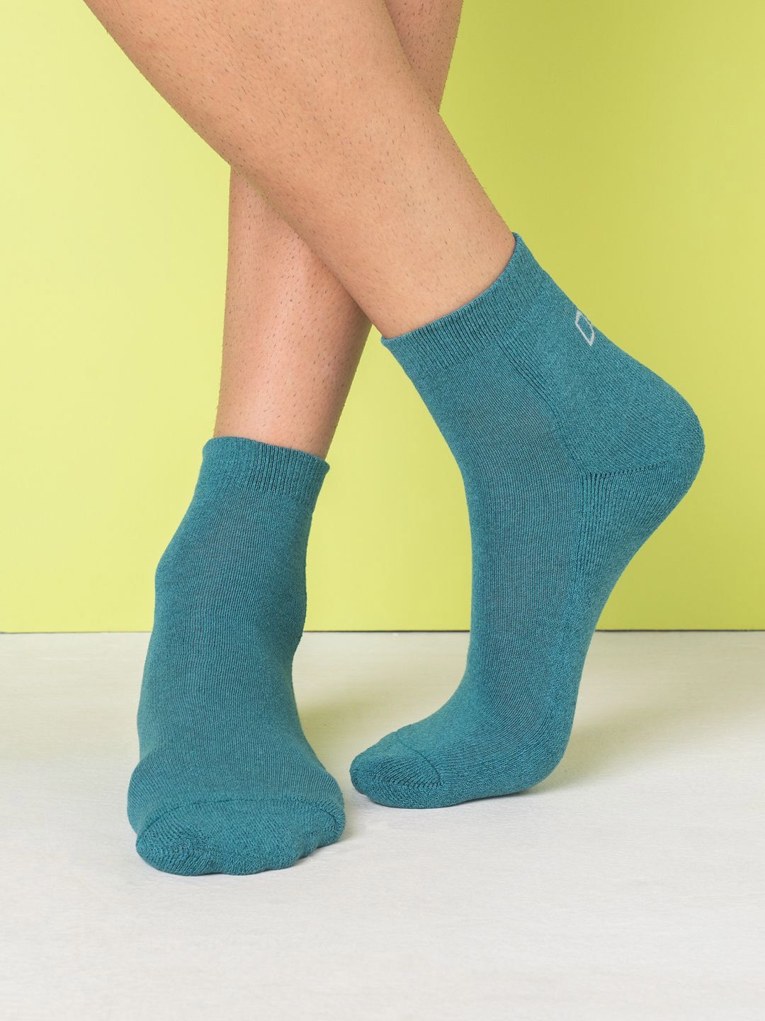 DAMENSCH Men Above Ankle Aloe-Soft Socks