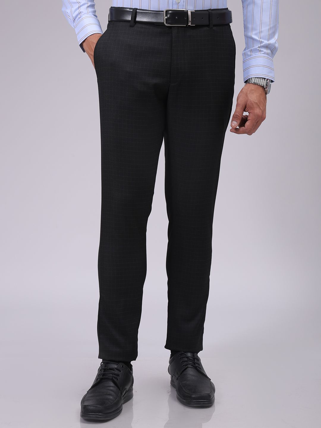 The Indian Garage Co. X Luxe Men Slim Fit Checked Formal Trousers