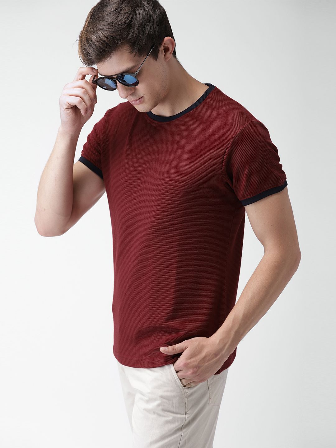 Mast & Harbour Men Maroon Solid Round Neck T-shirt