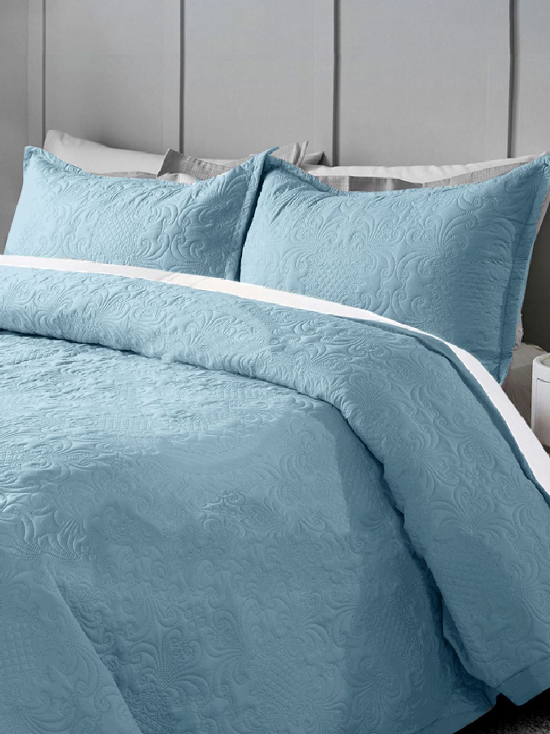 LABHAM Sensation Ultrasonic Quilted 300TC  King Bed Cover with 2 Pillow Covers