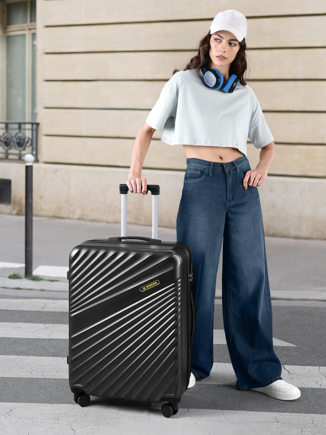 WROGN WROGN Maverick 8 Wheel Hard Medium Trolley Suitcase - 24 Inch - 76L