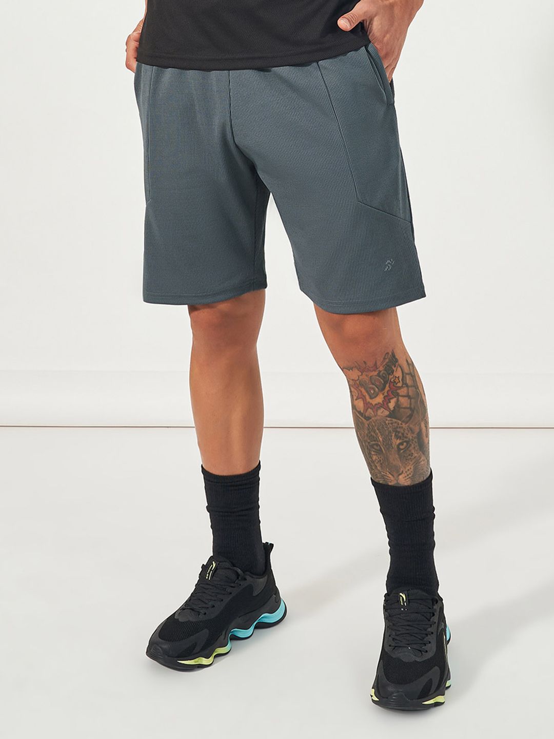 Styli Men Grey Mid-Rise Training Sports Shorts