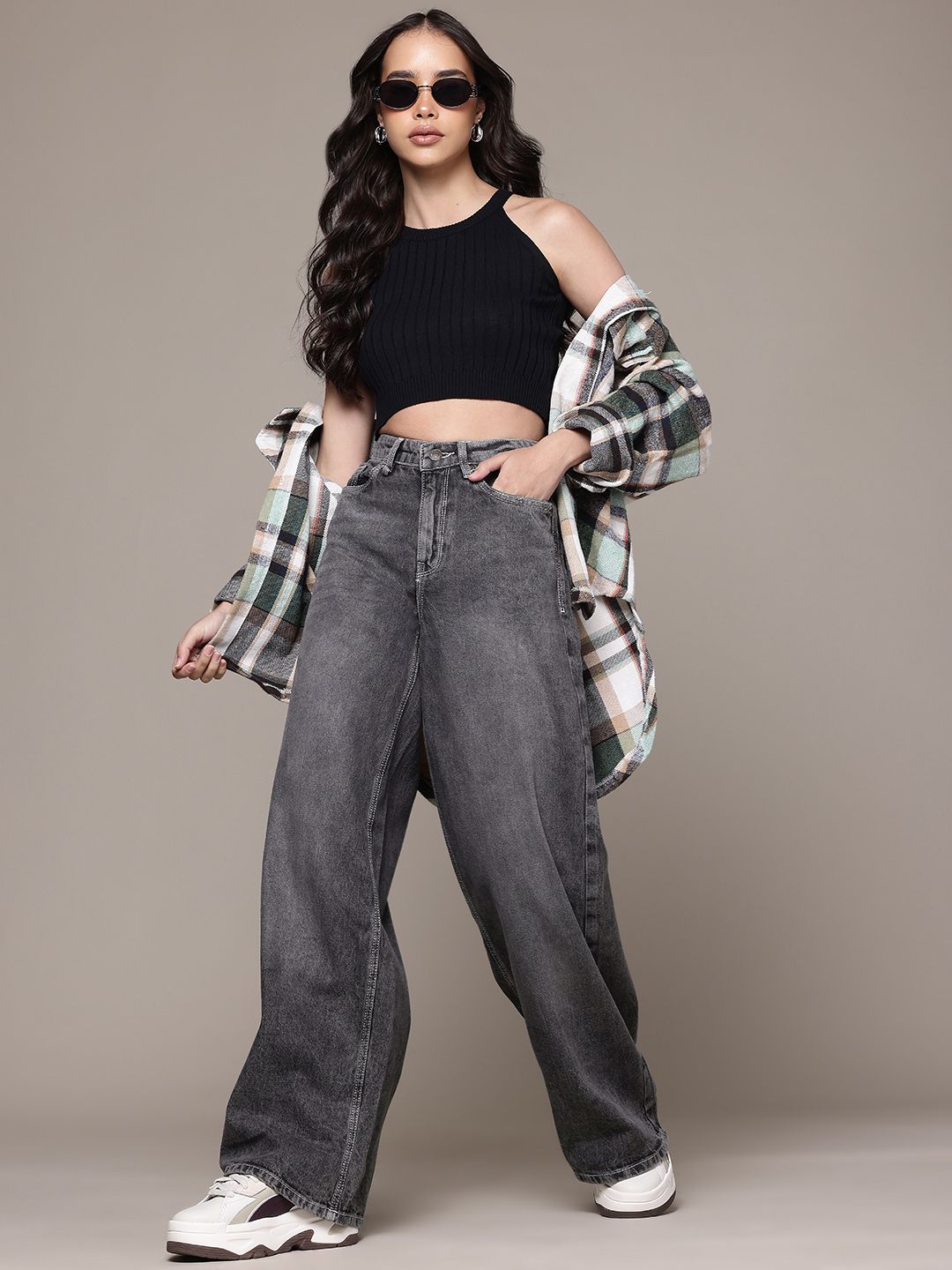The Roadster Life Co. Women Baggy Wide Leg High-Rise Heavy Fade Jeans