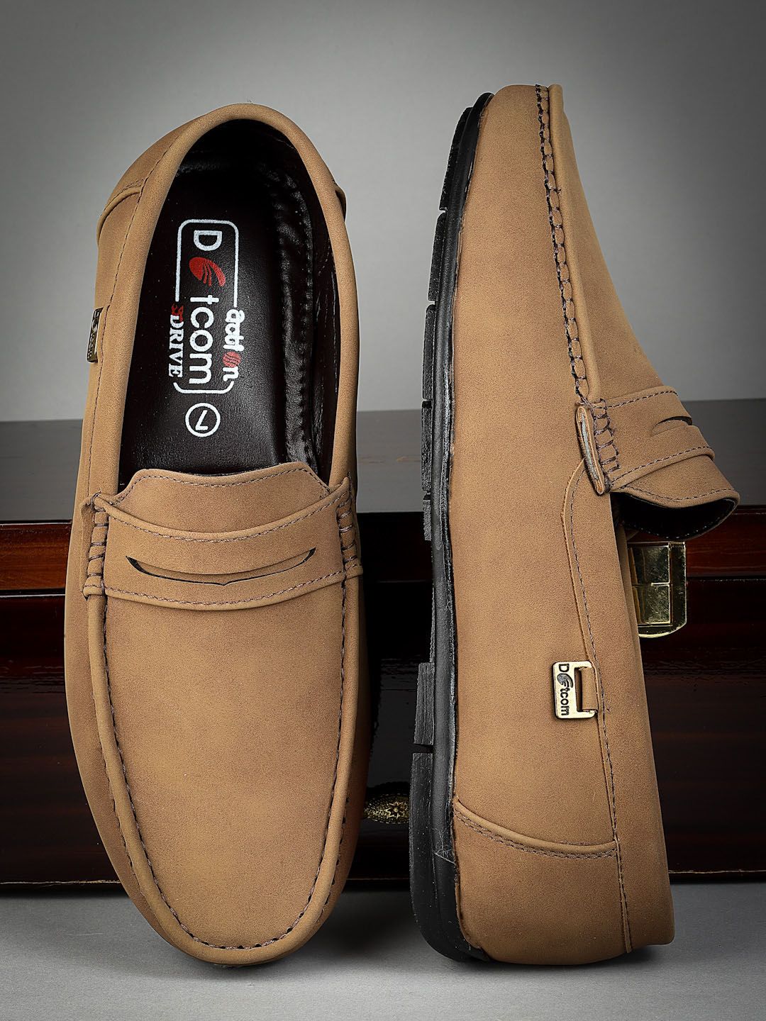 Action Men Solid Slip-On Loafers