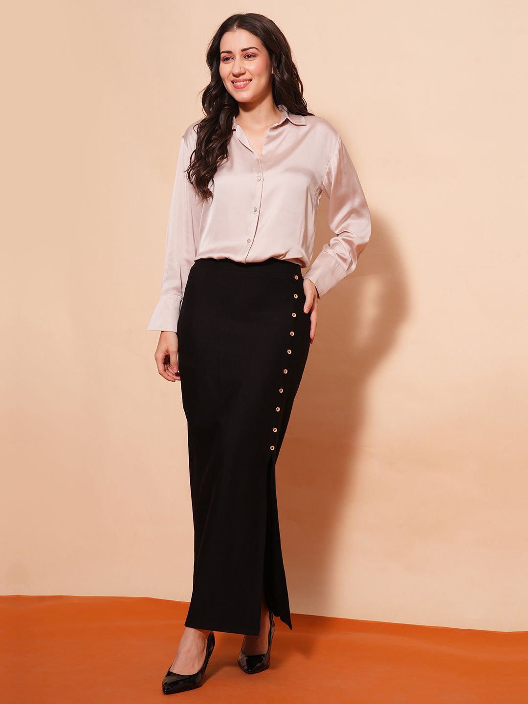 Globus Women Mid-Rise Side Slit Button Detailing Maxi Pencil Skirt