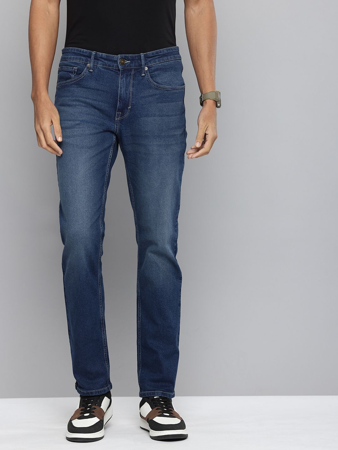 Flying Machine Men Slim Fit Light Fade Stretchable Jeans