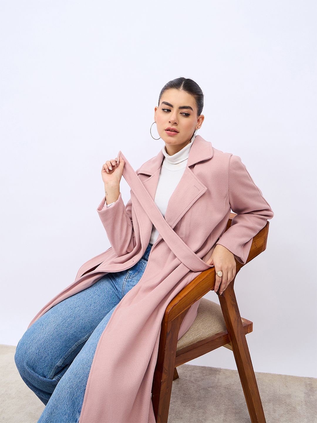 Buy Styli Women Single-Breasted Knee-Length Trench Coat - Coats