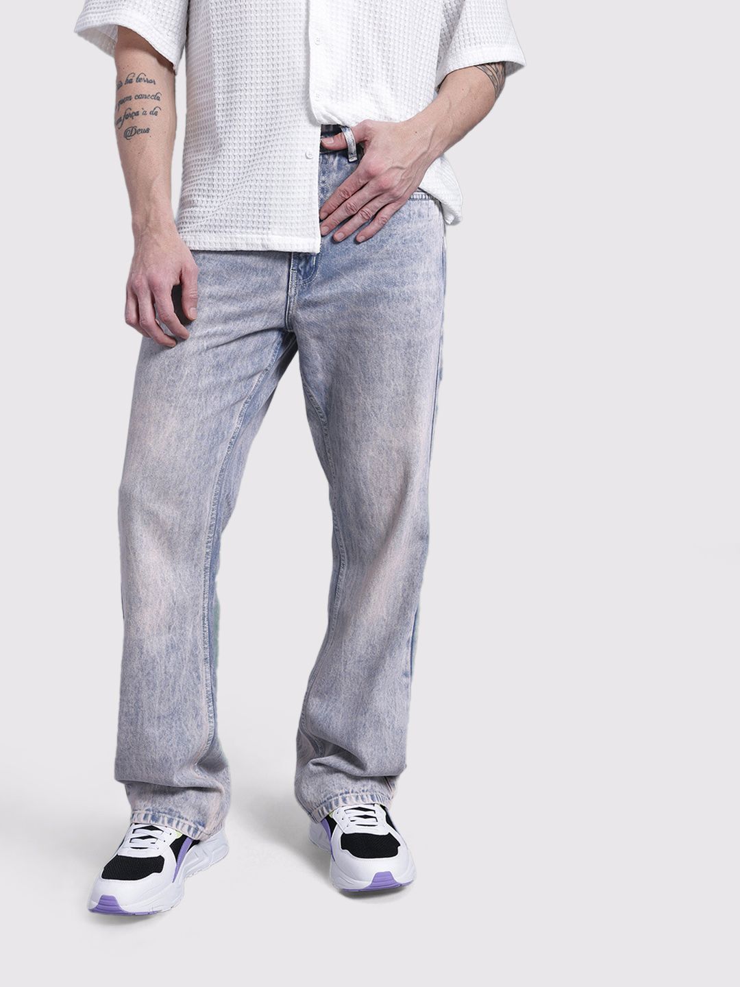 The Roadster Life Co. Men Faded Flared Fit Jeans