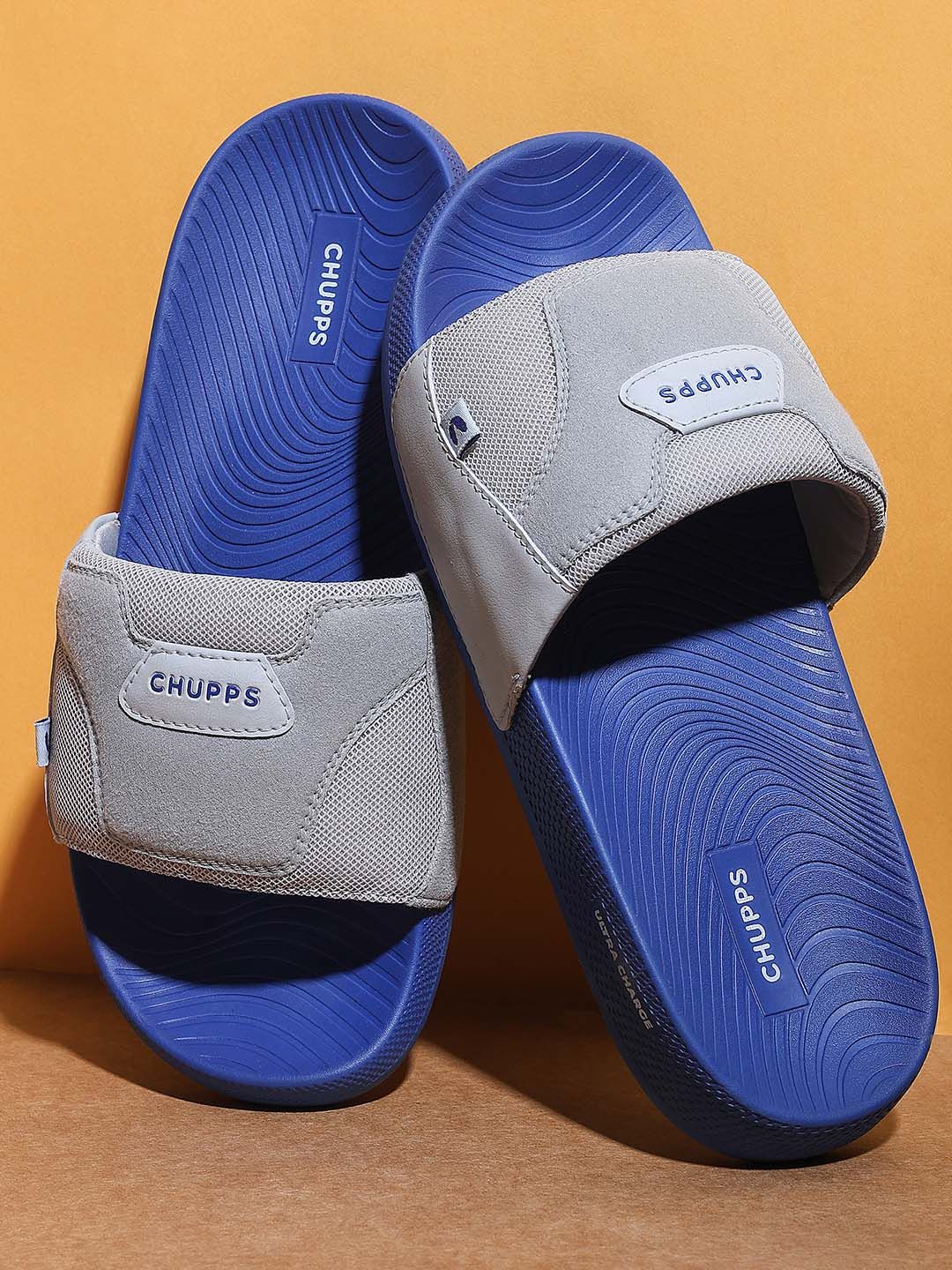 CHUPPS Men Self Design Sliders