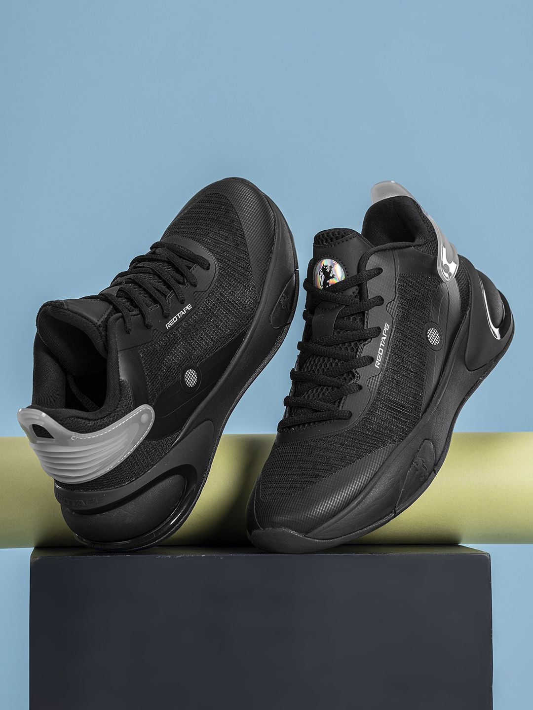 Red Tape Men Textured Sneakers