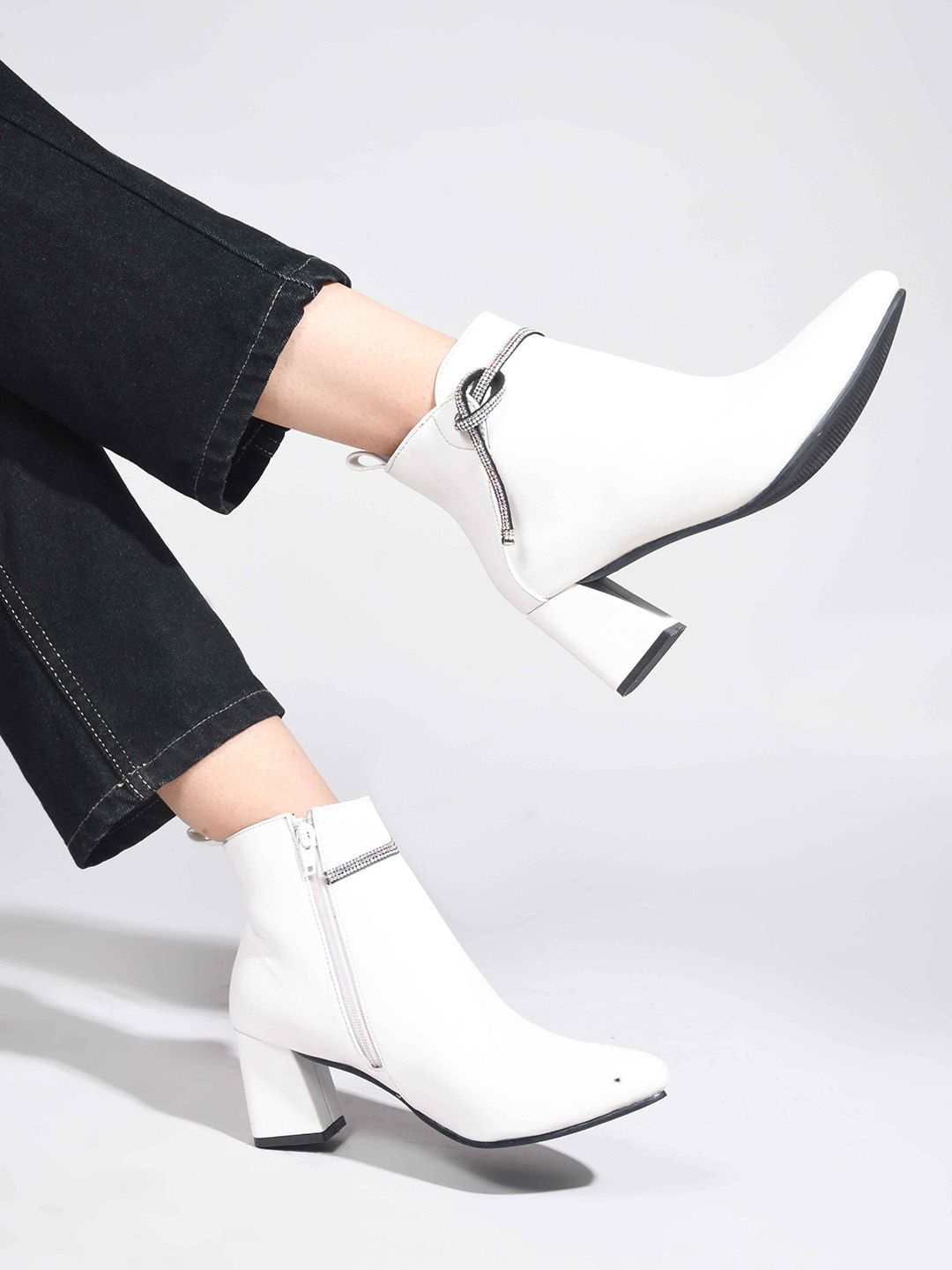 SHUZ TOUCH Embelished Block-Heeled Regular Boots