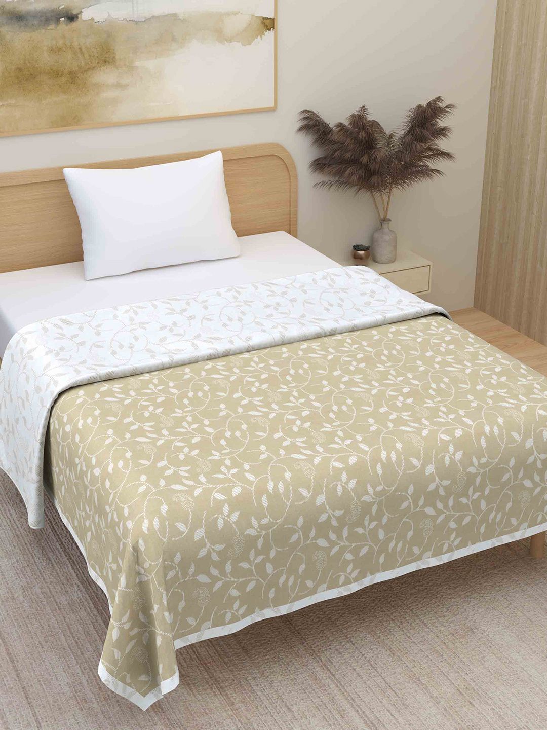 Plarsh Comfort Beige Floral Mild Winter 300 GSM Pure Cotton Reversible Single Bed Dohar