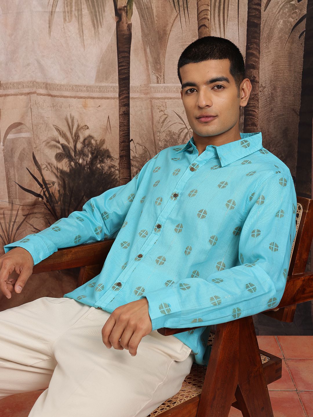 Sangria Men Geometric Textured Pure Cotton Casual Shirt