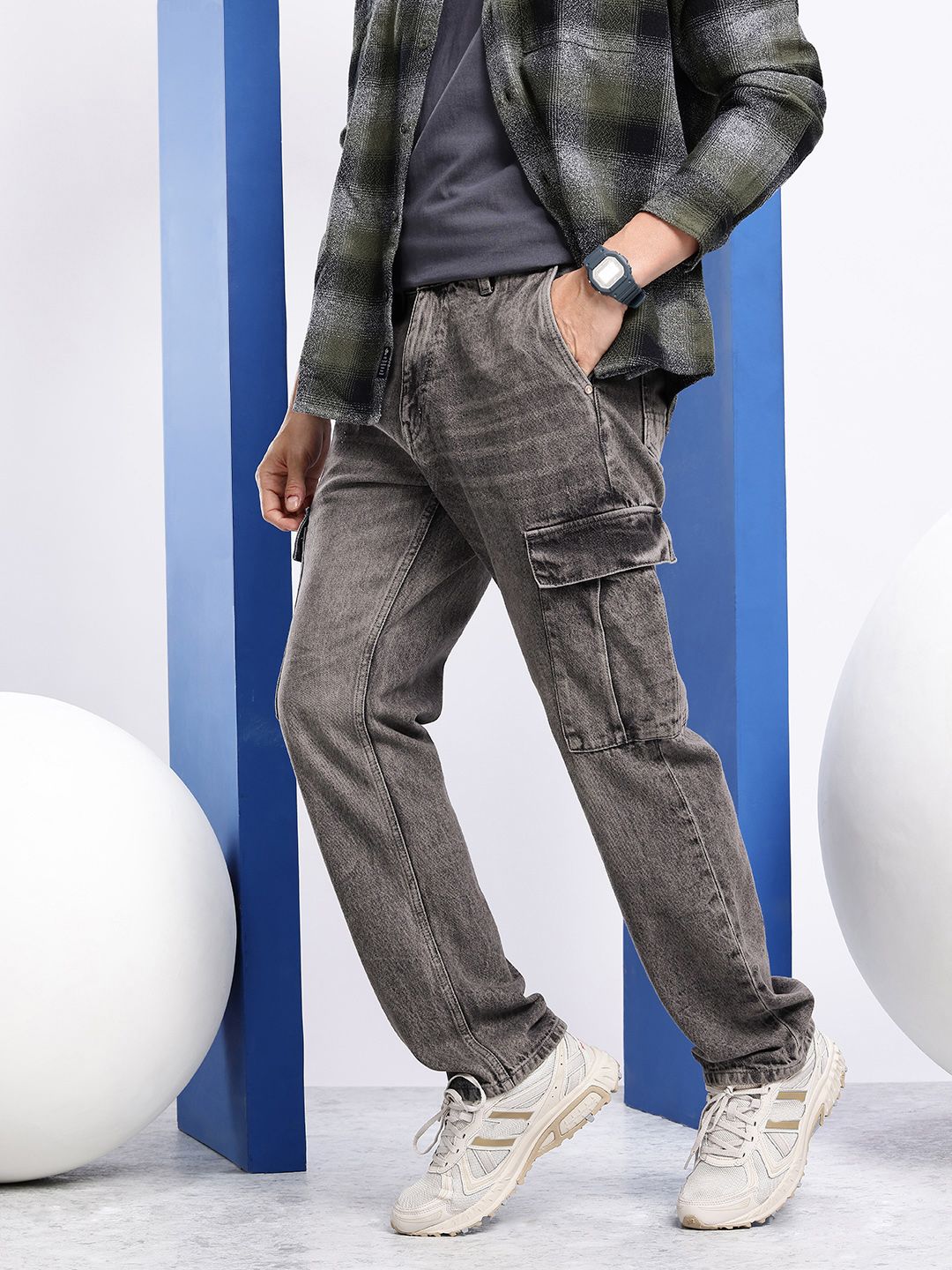 Aeropostale Men Relaxed Fit Heavy Fade Pure Cotton Jeans