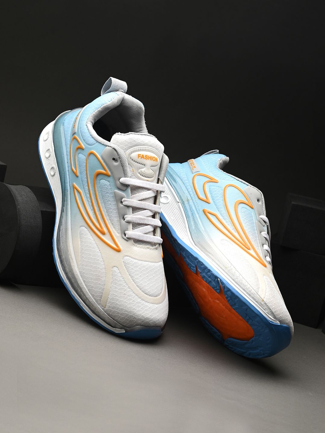 BIRDE Men Mesh Walking Non-Marking Shoes