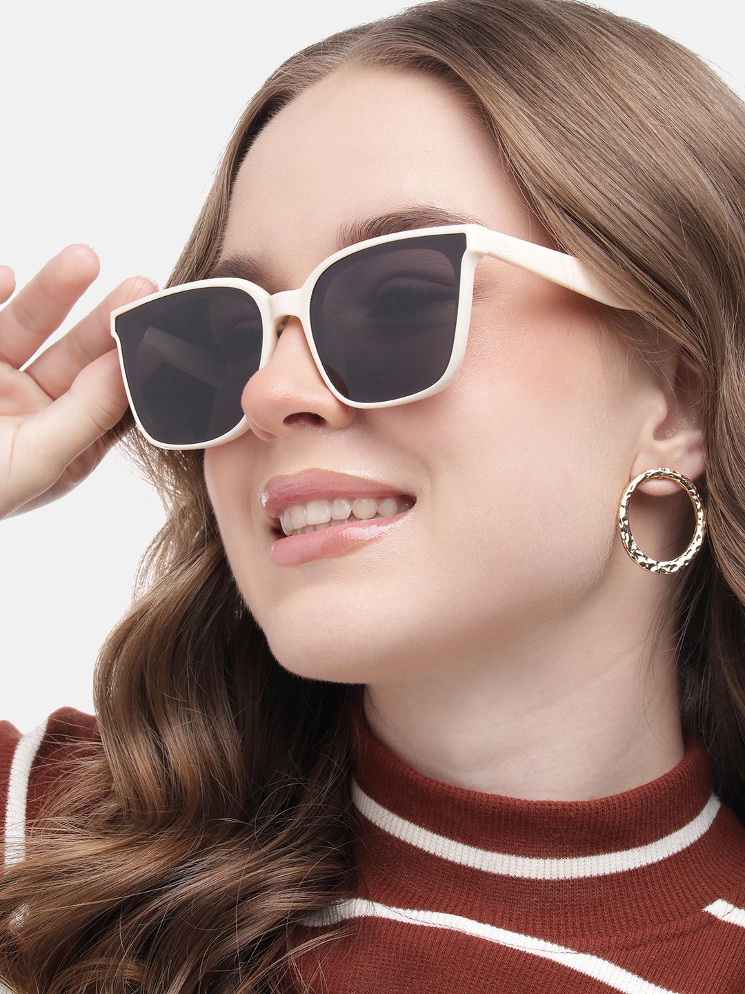 Carlton London Women Cateye Sunglasses with UV Protected Lens