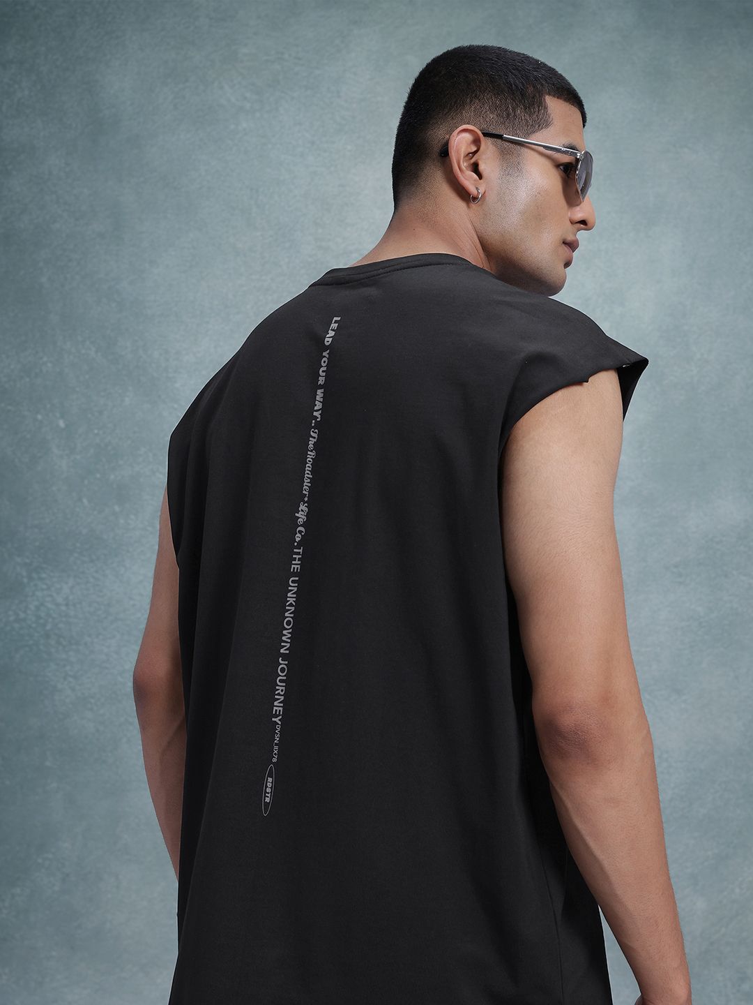 The Roadster Life Co. Relaxed Fit Typography Print Pure Cotton Longline T-shirt