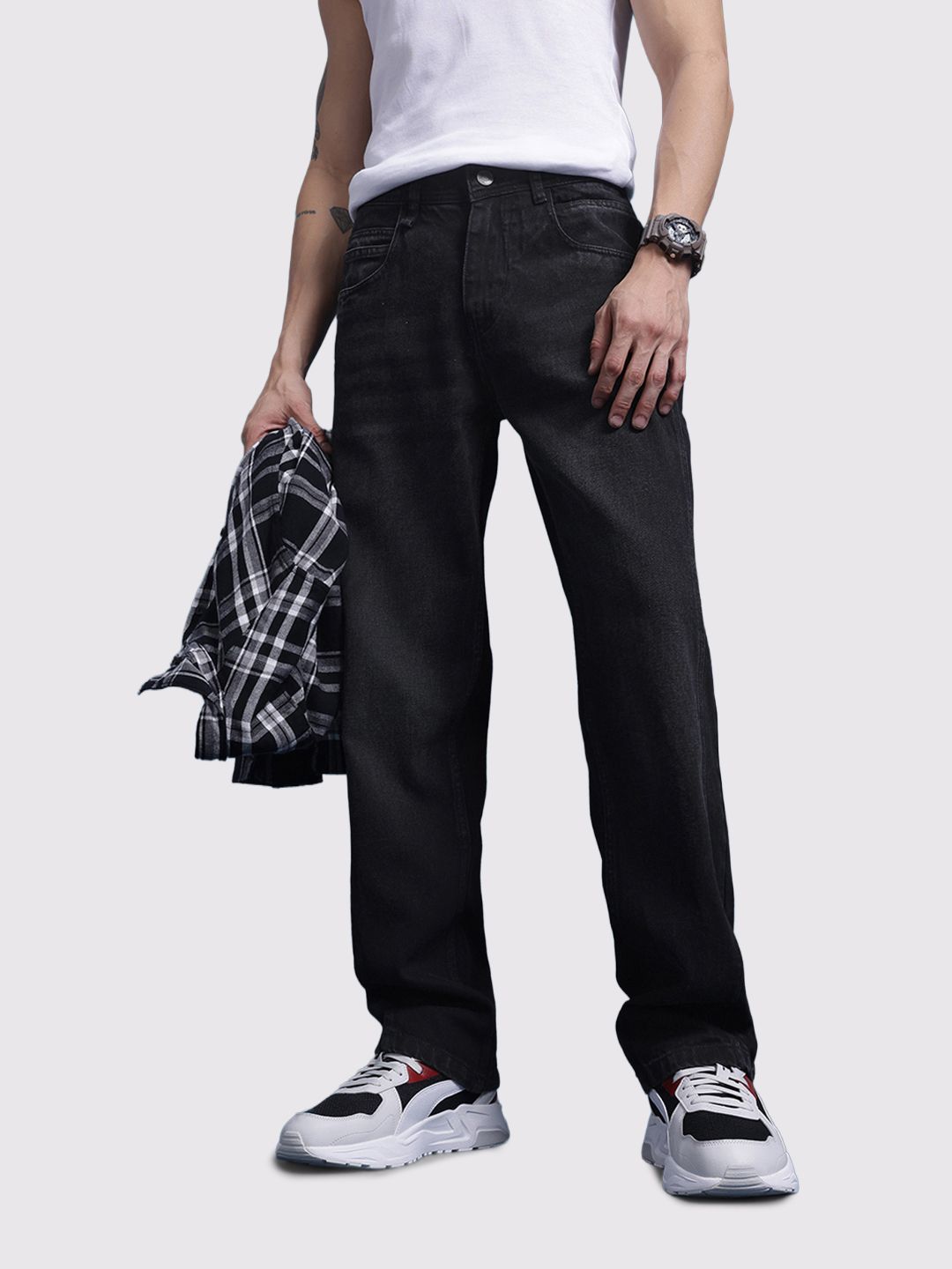 Buy The Roadster Lifestyle Co. Men Straight Fit Jeans - Jeans for