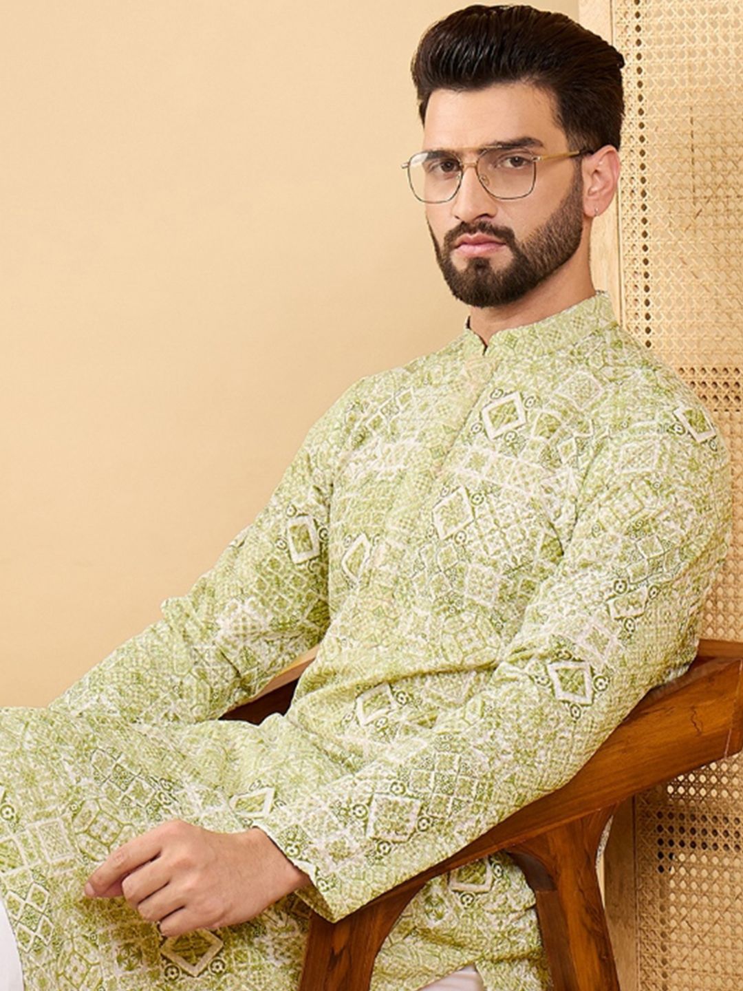 Ethnic Bay Geometric Printed Mandarin Collar Long Sleeves Regular Thread Work Kurta