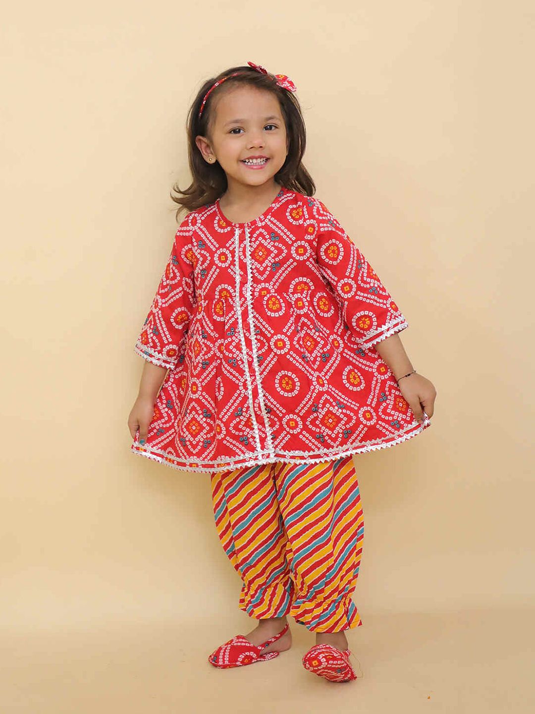 LITTLE GINNIE Girls Bandhani Printed Pure cotton Kurti with Dhoti Pants