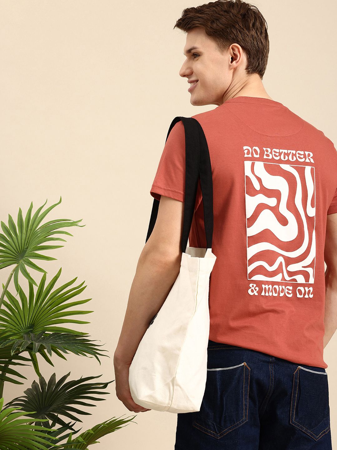 Mast & Harbour Men Printed Pure Cotton Bio Finish T-shirt