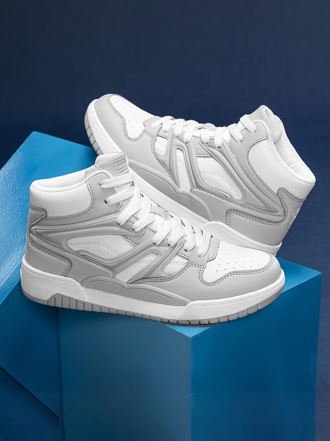 Red Tape Women Solid Round Toe Sneakers Price in India