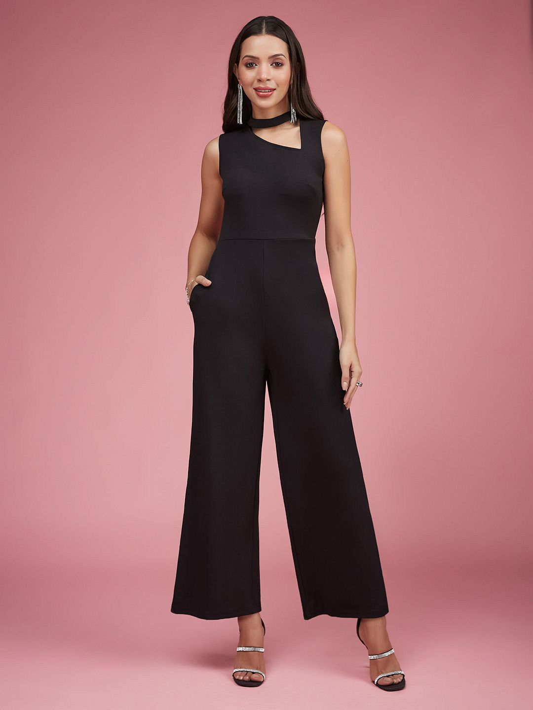 Miss Chase Women V-Neck Sleeveless Basic Jumpsuit