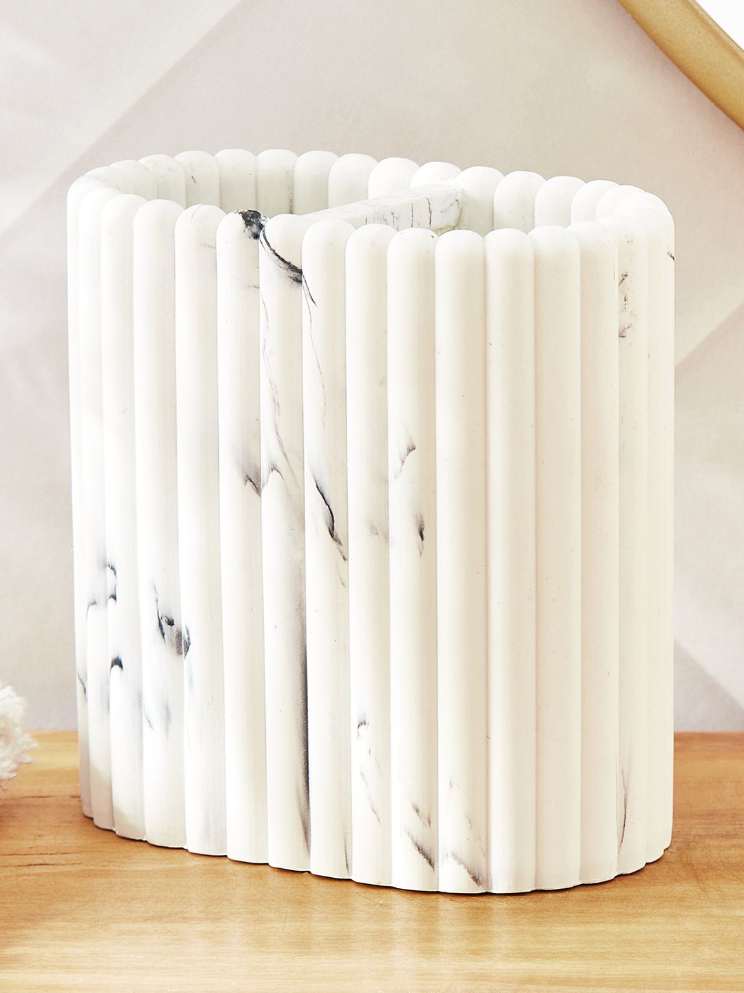 Home Centre White Textured Polyresin