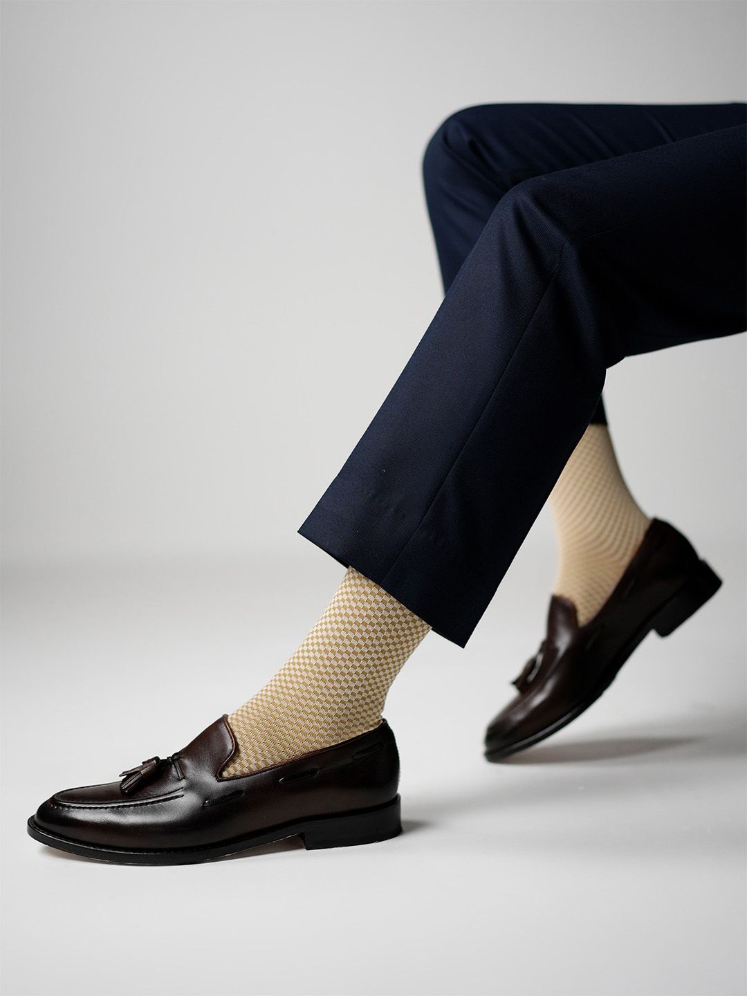 Theater Men Cream Checked Mercerized Cotton Formal Socks