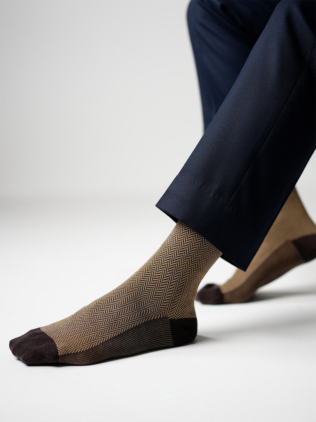 Theater Men Brown Mercerized Cotton Formal Socks