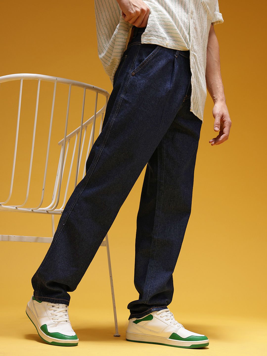 HERE&NOW Men Regular Fit Pure Cotton Pleated Jeans